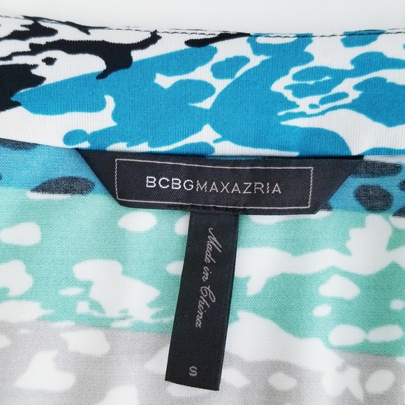 BCBGMAXAZRIA Daly Geometric Print Short Sleeve Dress - Picture 6 of 12